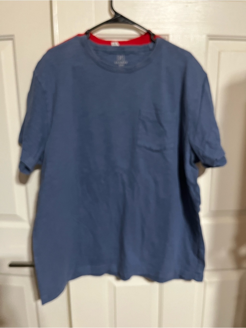 George Men's Pocket Crewneck T-Shirt in Blue
17-09